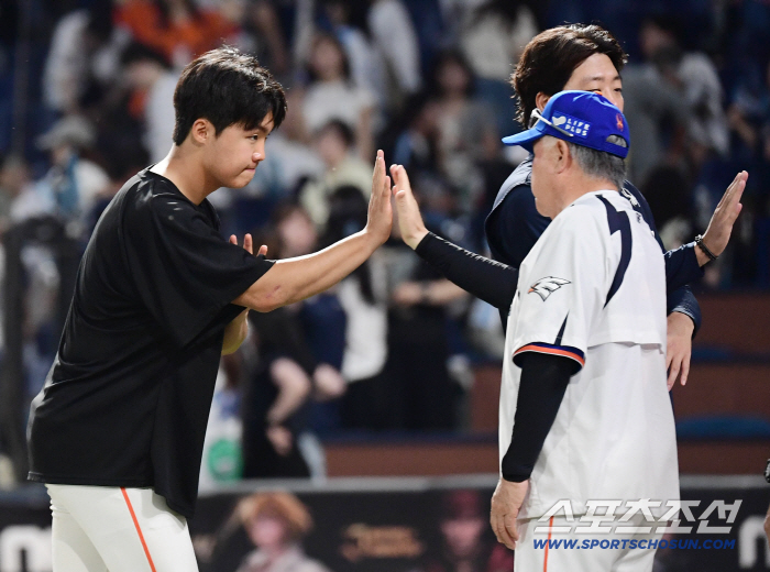  Manager Kim Kyung-moon's Jung Woo-ju pitched well