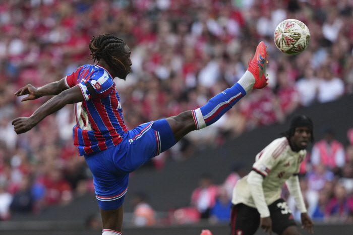 Son Heung-min left, injured Madison, and Tottenham are now serious about signing me to Palace