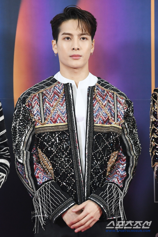 GOT7’s Jackson Rushed to ER with Food Poisoning, Fan Signing Event Canceled
