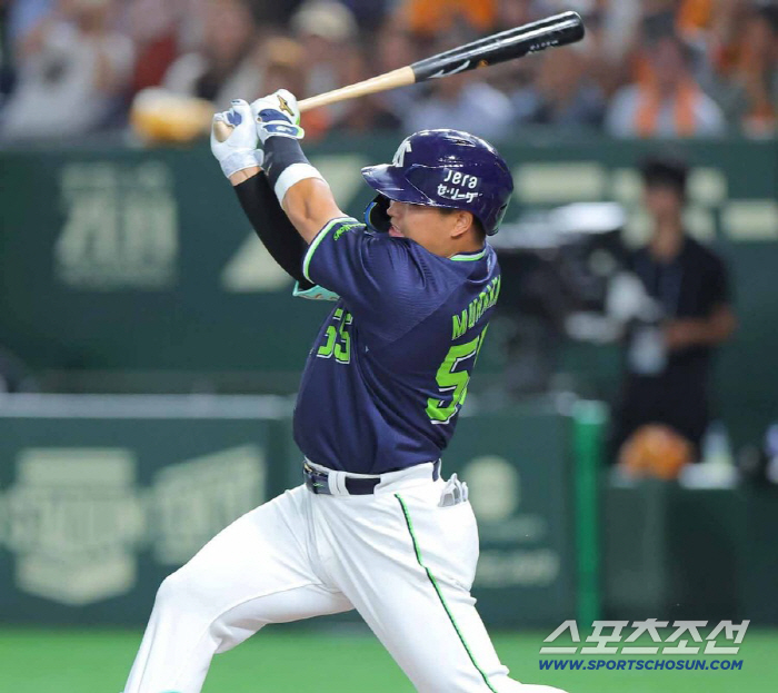 Like Ohtani, he hits a home run, Murakami, a monster hitter who shook off his injury, has three home runs in four games, and is in monster mode ahead of his advance to the ML 
