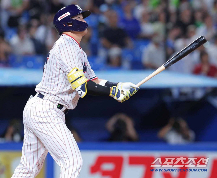 Like Ohtani, he hits a home run, Murakami, a monster hitter who shook off his injury, has three home runs in four games, and is in monster mode ahead of his advance to the ML 