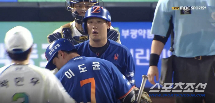 Noh Si-hwan's consecutive batting arches → Chun Jin-hwan's final shot → Kim Hwi-jip's grand slam...Moon Dong-joo's injury replacement  bench clearing Changwon of chaos. NC stops Hanwha from winning 6 consecutive games 