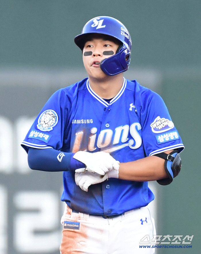 Lee Yang-geun's timely RBI to take the lead in the second inning