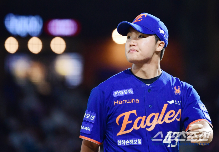 Seohyun, you don't like it? Then you know Jung Woo-ju. The coach and coach are happy with 155km baby eagles.
