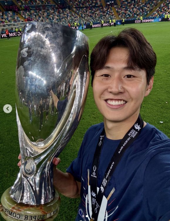 Was there such a player? Lee Kang-in, the record collector of the first goal, could stay at PSG...Recipe's Great Start, Opportunity to Build PSG's Position