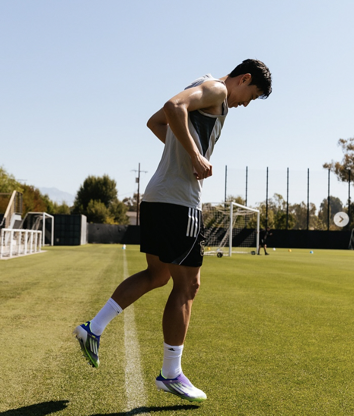 Welcome, new student at Wackle! Son Heung-min's water ceremony → Welcome to the laughter explosion ceremony, LAFC training scene revealed, former colleague Hugo Lloris dialogue captured