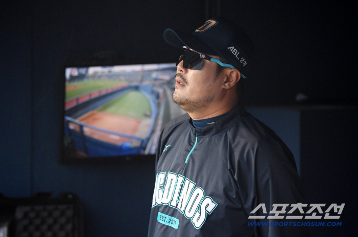 Why are you worried about the honest truth of the No. 1 multi-inning coach? I'm not even making you throw 50 pitches...I don't understand. 