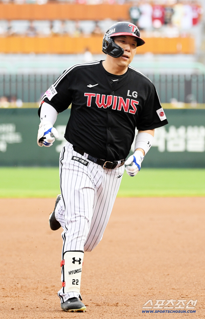 Lim Chan-gyu won 10 games for 3 consecutive years! Kim Hyun-soo, 2,505 hits! → LG's second half all-kill winning series! 61 wins over SSG