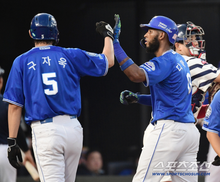  Koo Ja-wook, Antadiaz, two-run shot