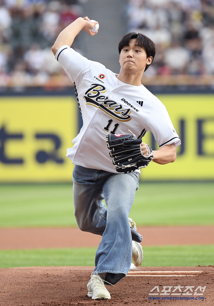  Lee Do-hyun's first pitch became more perfect after his discharge