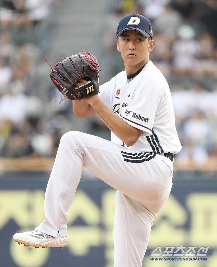 Are you scared? Rebellion of the lowest annual salary newcomer is not behind 2.5 billion foreigners...Where does this pitcher come from