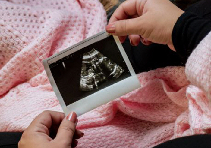 Controversy over donation of sperm through sexual intercourse with friend's wife...So far, 7 people have succeeded in getting pregnant