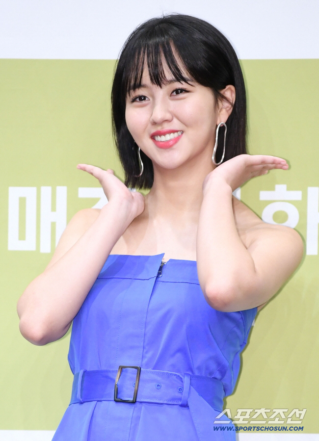 Kim Sohyun Signs Exclusive Deal with PEACHY Company, Home to Jun Ji-hyun