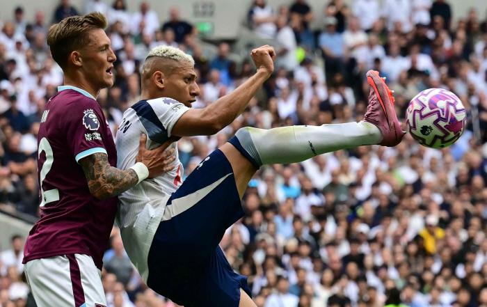 Were you scared of SON? Problem-ah → New-Ace transformation. Tottenham Hishallisong opener multi goal, what's going on here?