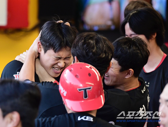 0.429 KIA Futures Bomber shines again, will it come when testing new vitality as the semifinals are in danger