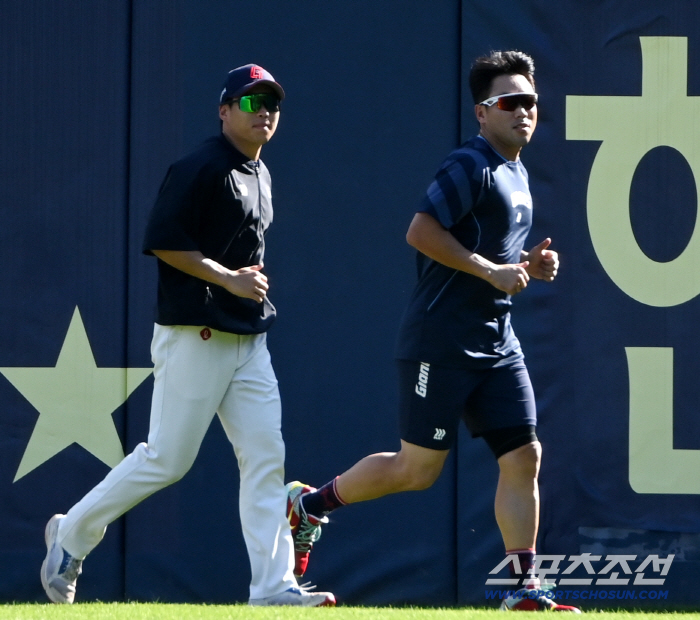 14 errors → 8 consecutive Lotte swords were drawn! Defensive coach Kim Min-ho was canceled...Coach Kim Minjae registered for the first team.