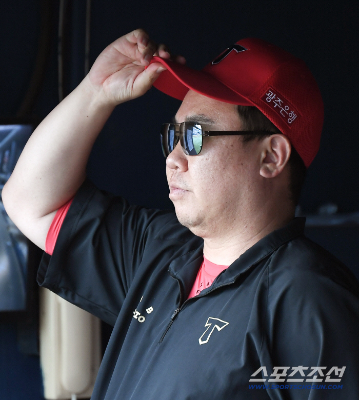 Bullpens collapse? You can beat Choi Hyung-woo with 50 million won, four home runs, KIA beat Kiwoom to escape for three consecutive losses