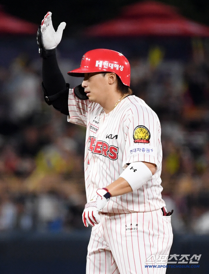 Bullpens collapse? You can beat Choi Hyung-woo with 50 million won, four home runs, KIA beat Kiwoom to escape for three consecutive losses