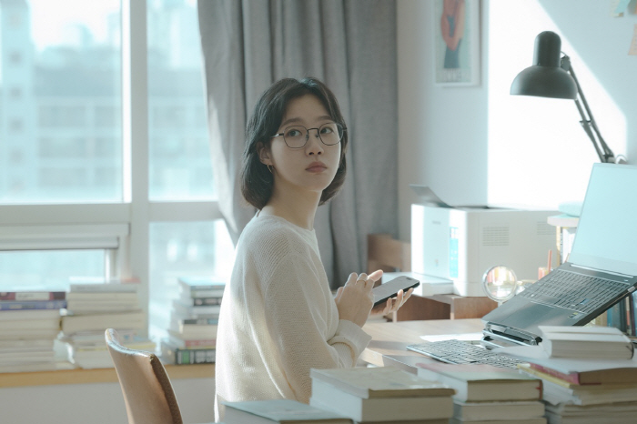 Kim Go-eun and Park Ji-hyun broke up with each other and met again..Eunjung and the performance will be announced