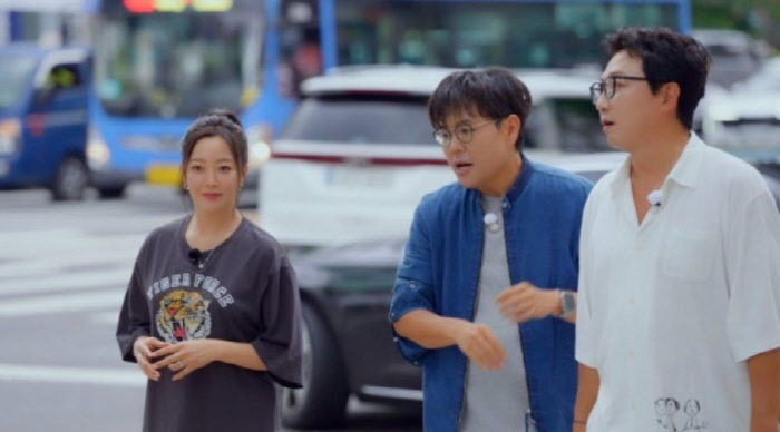 Kim Hee-sun and Young-jae's secret to raising their daughter. 16 rides a day in Daechi-dong