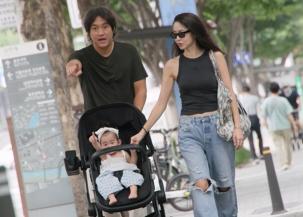 Lee Sang-hae's daughter-in-law Kim Yoon-ji and Choi Ji-woo also held their surprised body daughters and did home training..16kg weight loss (Sudol)