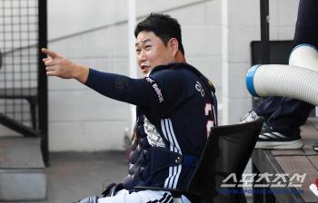  Compliment Yang Eui-ji's juniors