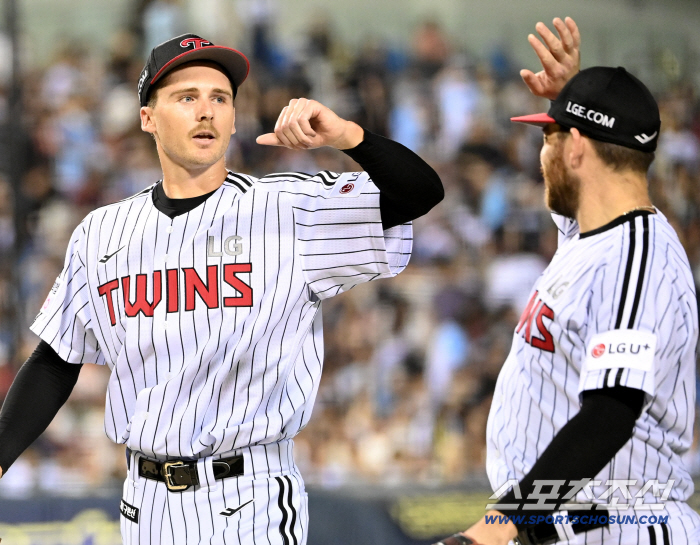  Tolhurst is pitching scoreless until the 5th inning