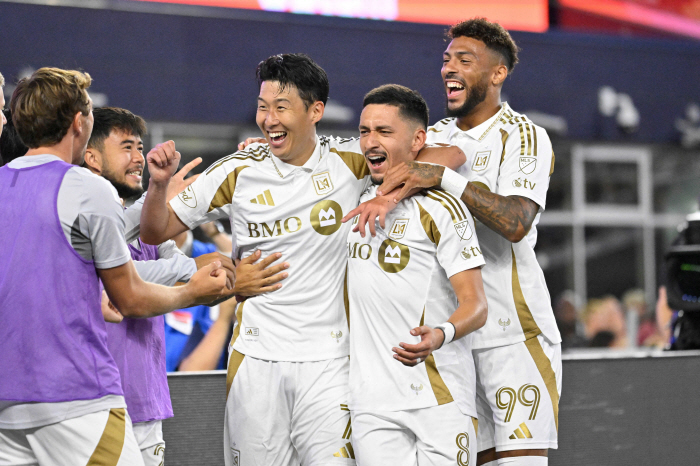 Son Heung-min was a supporting actor even if he stayed at Tottenham...Frank, who originally drew a different picture, appointed captain → 2nd term new union quickly