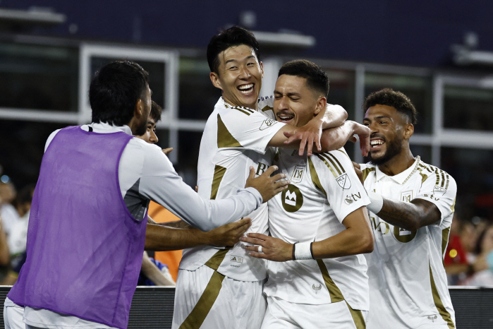 What? MLS is too easy? Son Heung-min, who recognized Messi level in just two games, became the best 11 in the 29th round