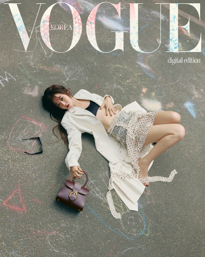 Gong Hyo-jin Blends Summer & Fall in Brussels Pictorial for Vogue Korea