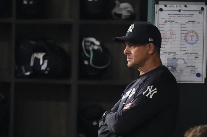'Do you think I'm a fool? I'm going to return to Boston in the end.'