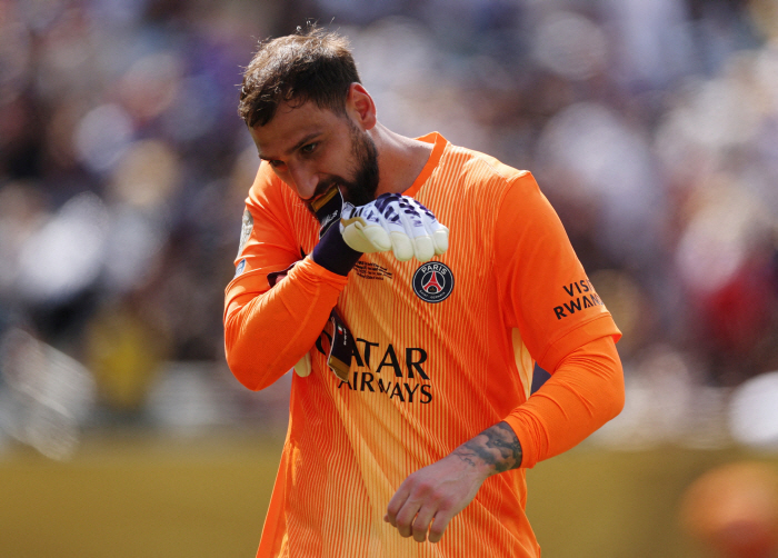 HERE WE GO level exclusive report! Kang In-ah, GOODBYE Europe's best GK, who played even if his face was torn, will join hands with Guardiola to sign a contract until 2030
