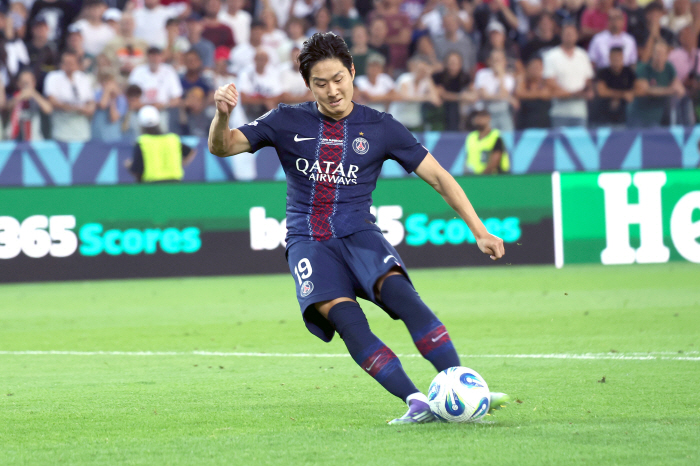 Lee Kang-in, who was shunned by the market just two weeks ago, and now Manchester United Arsenal will recruit each other
