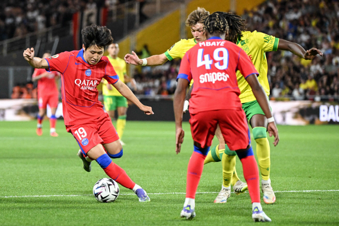 Lee Kang-in, who was shunned by the market just two weeks ago, and now Manchester United Arsenal will recruit each other