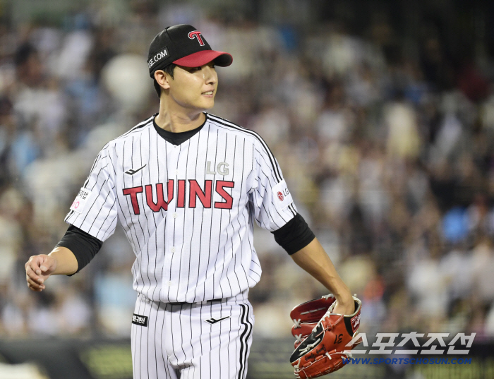 LG overturned 8.5G cars in a month → 1st place in 3G cars. In addition, he won the game with baseball to protect the team with 70 wins in reverse and a first-come-first-served raspy victory 