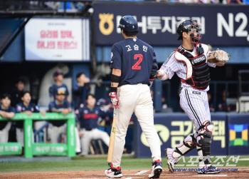  Go Seungmin's chance. A strikeout