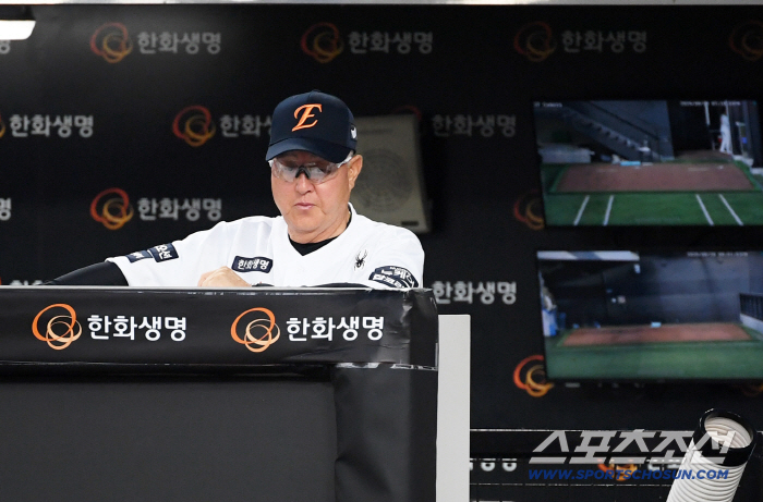 The bullpen overload Kim Kyung-moon is also frustrating → Is there no answer for the second team.. If you say you like it, I'll call you up right away