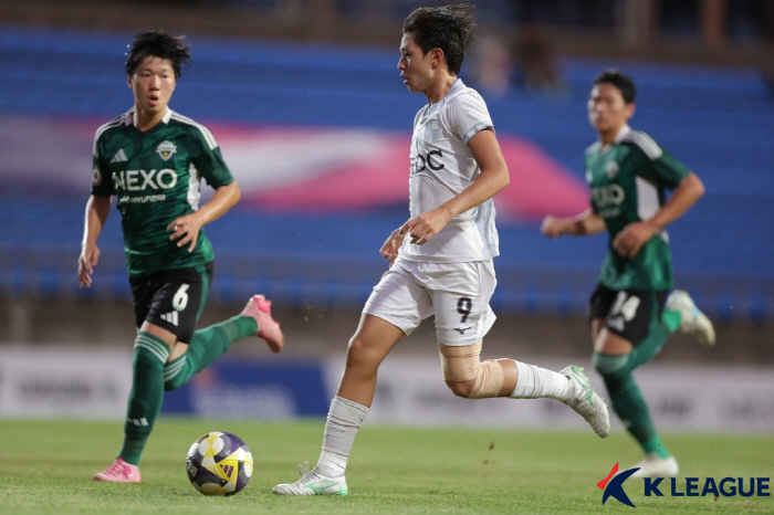 Busan defeated Jeonbuk after a penalty shootout to win the 2025 GROUND.NK League U15 Championship 