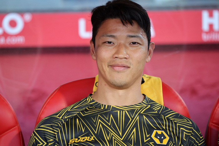 Hwang Heechan is crazy! Crystal Palace Transfer Realized Amid Director's Trust...It's not as good as Eze, but it helps with the squad