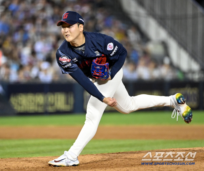 I'm Lotte's guardian deity! 06 → 66 Kim Won-joong's toughness against the twin's backside...He was determined by the full count at the bottom of the 10th inning 