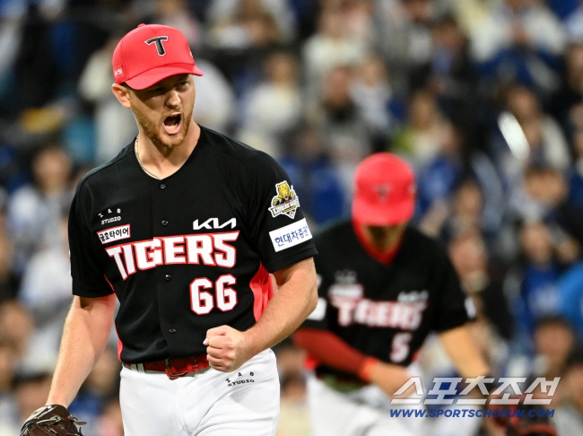 KIA's winning pitcher is amazing! Despite the arrival of the Cy Young Award mogul, he succeeded in defending his rice bowl → It is an interesting situation