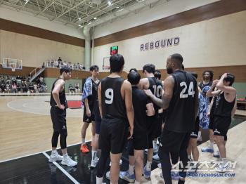 KT, which stood out from Kim Sun-hyung Hicks. Albanoi, Jung-hyun, duo Wonju DB. How were the two teams' warm-up matches and key players