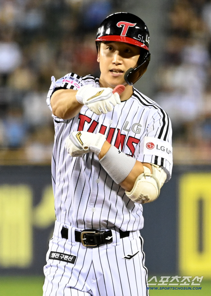  Cheering Koo Bon-hyuk succeeds in chasing by 2 points