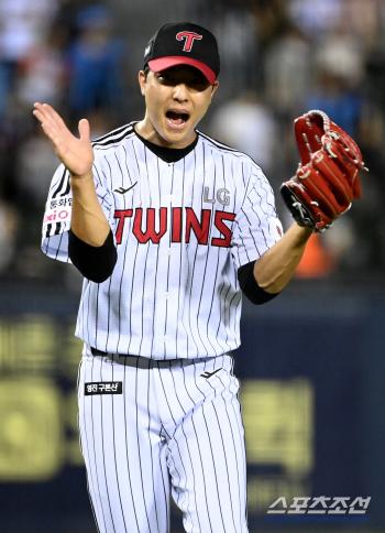  Cheering Lee Jung-yong, no more defeat