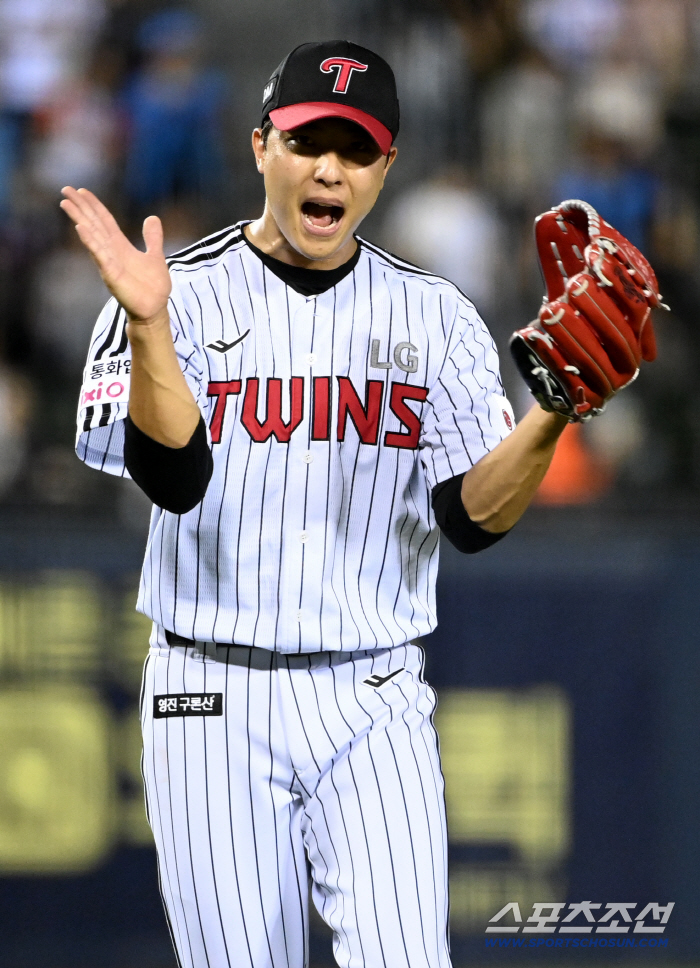  Cheering Lee Jung-yong, no more defeat