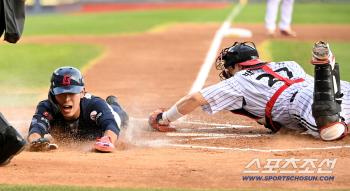 Hwang Sungbin scored even with a short fly