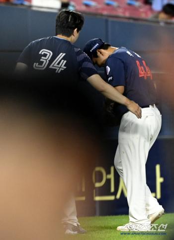  Kim Wonjoong encouraged Park Jin. Good job