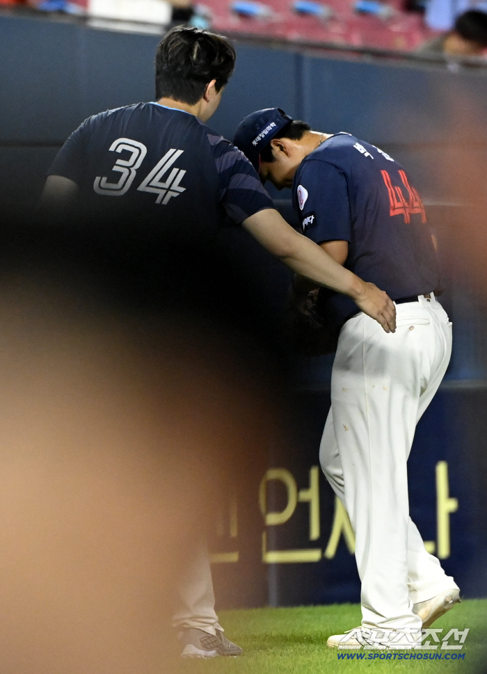  Kim Wonjoong encouraged Park Jin. Good job