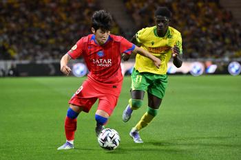 Super Emergency! Lee Kang-in's transfer is about to end PSG, Lee Kang-in, who is not moving despite Arsenal Manchester United's interest in Napoli, is only burning