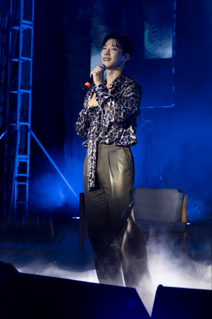 Woo Do-hwan Wraps First South America Fan Tour, Adds Mexico City by Demand